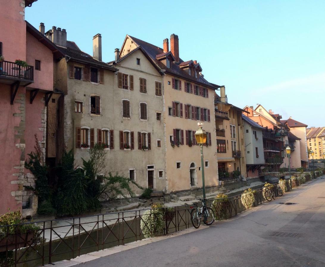 Gite urbain AU 2BIS Annecy Exterior foto